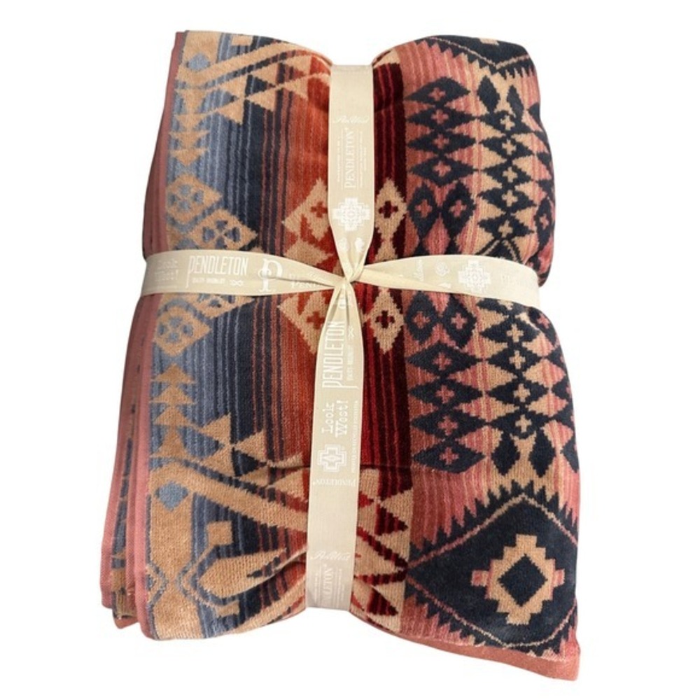 Pendleton 3 Piece Towel Set Unisex Canyonlands Desert Sky New NWT Southwestern - Picture 4 of 10